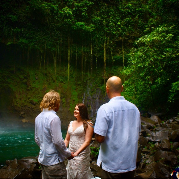 Essence of Australia wedding dress D2320 - Picture 3 of 5